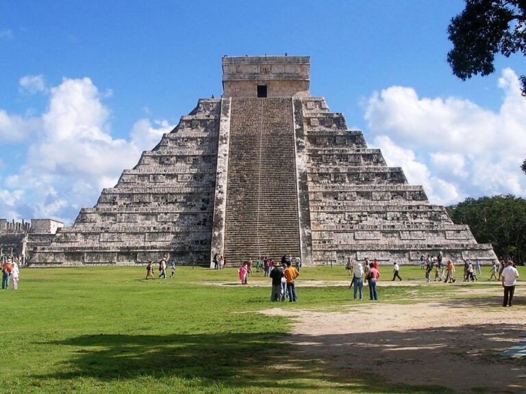 Chichen Itza Day Tour (Pyramids)