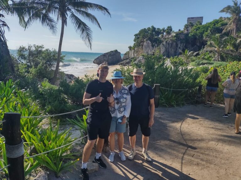 Photo in ancient ruins