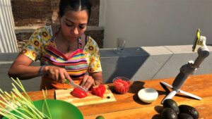 guacamole in mexico (mexican cuisine)