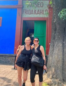 frida kahlo tour house