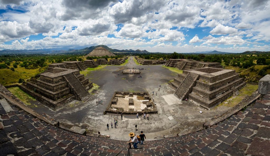 teotihuacan pyramids tours