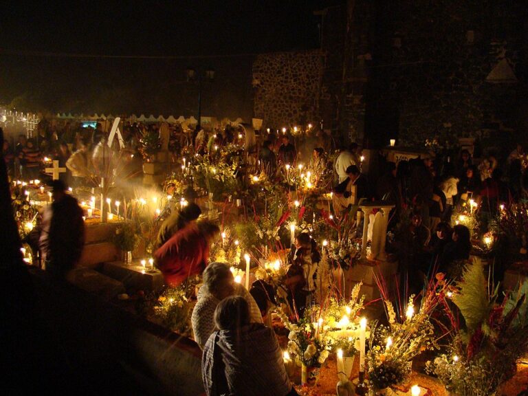 Mixquic Dia de Muertos